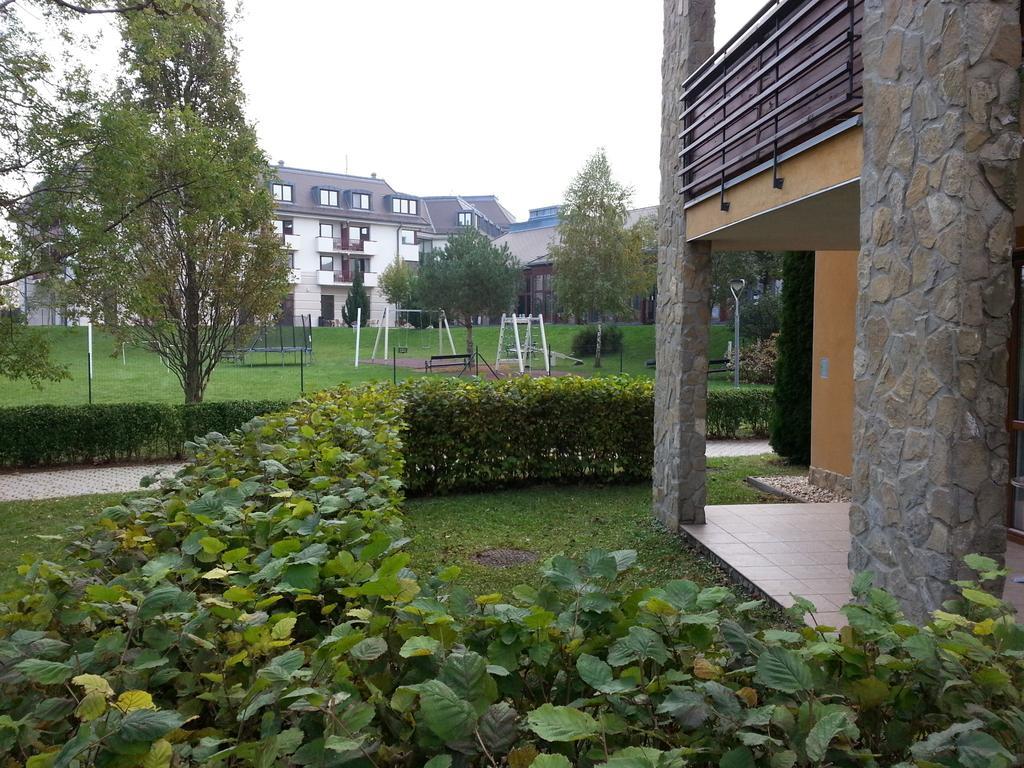 Birdland Villapark Golf View Бюк Экстерьер фото