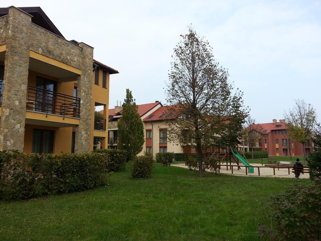 Birdland Villapark Golf View Бюк Экстерьер фото